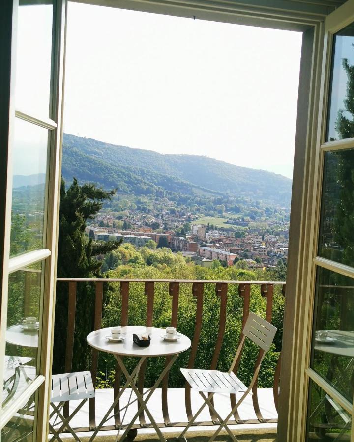 B&B Dimora Delle Donnole Bergamo Alta Exterior photo