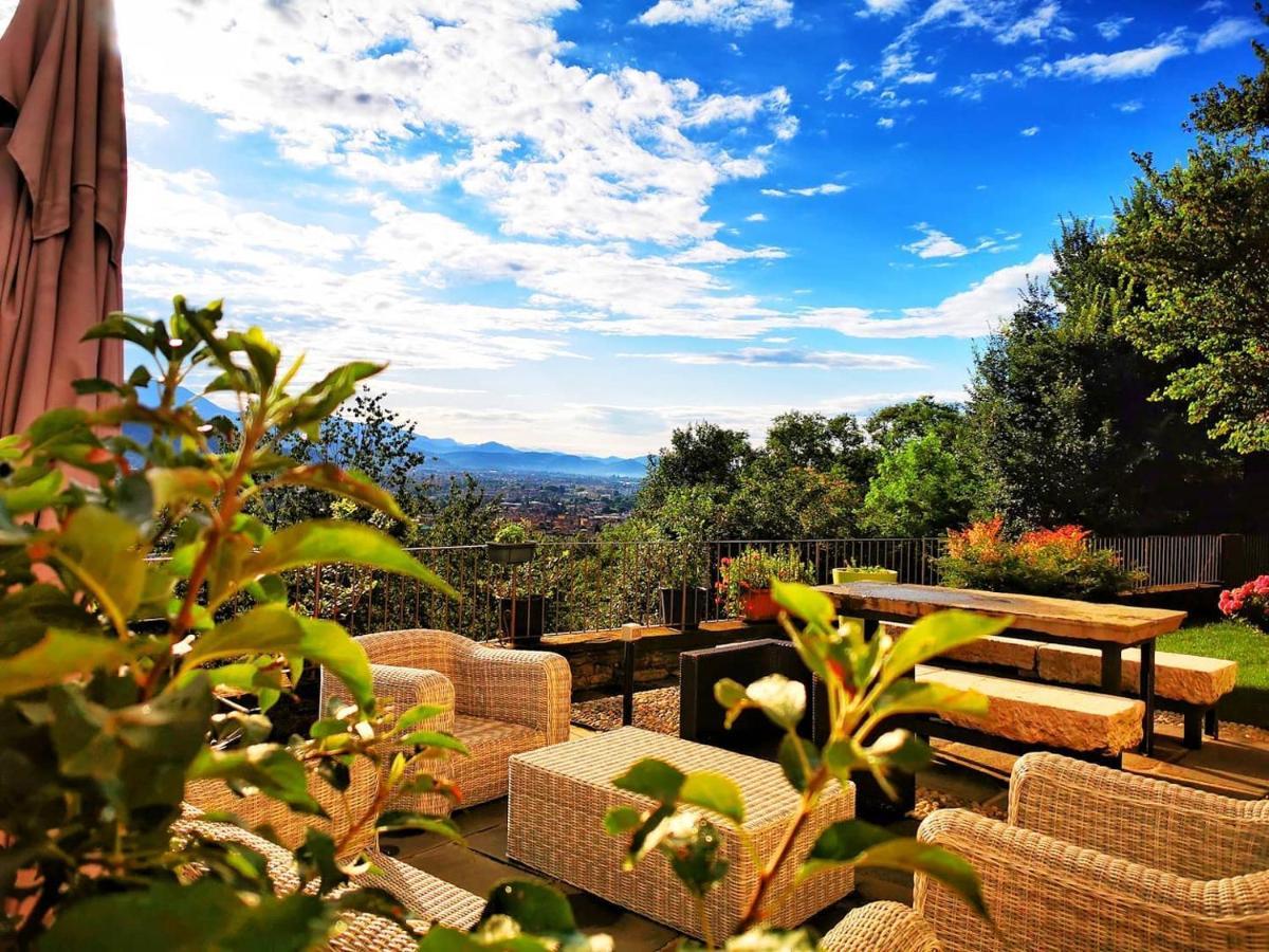 B&B Dimora Delle Donnole Bergamo Alta Exterior photo