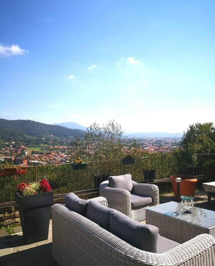 B&B Dimora Delle Donnole Bergamo Alta Exterior photo
