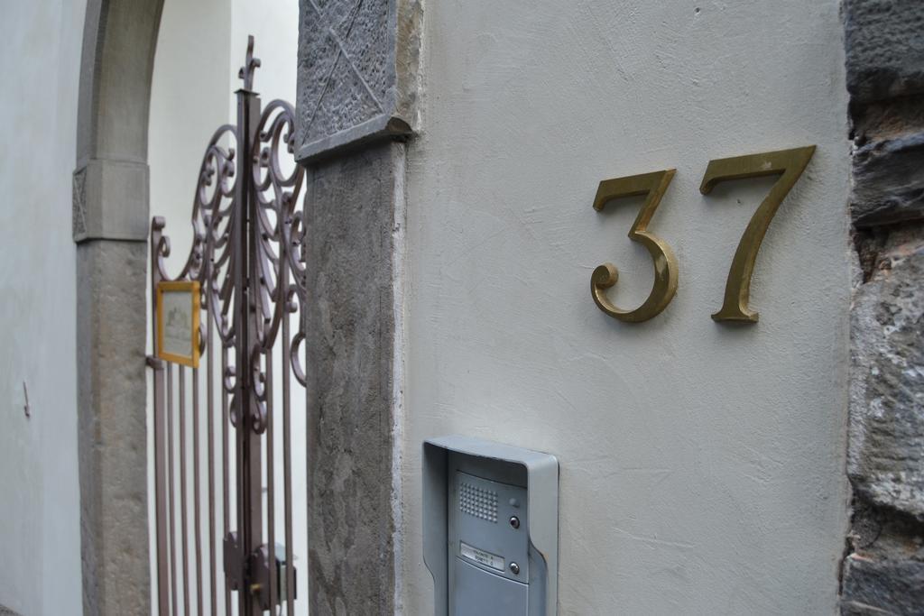 B&B Dimora Delle Donnole Bergamo Alta Exterior photo