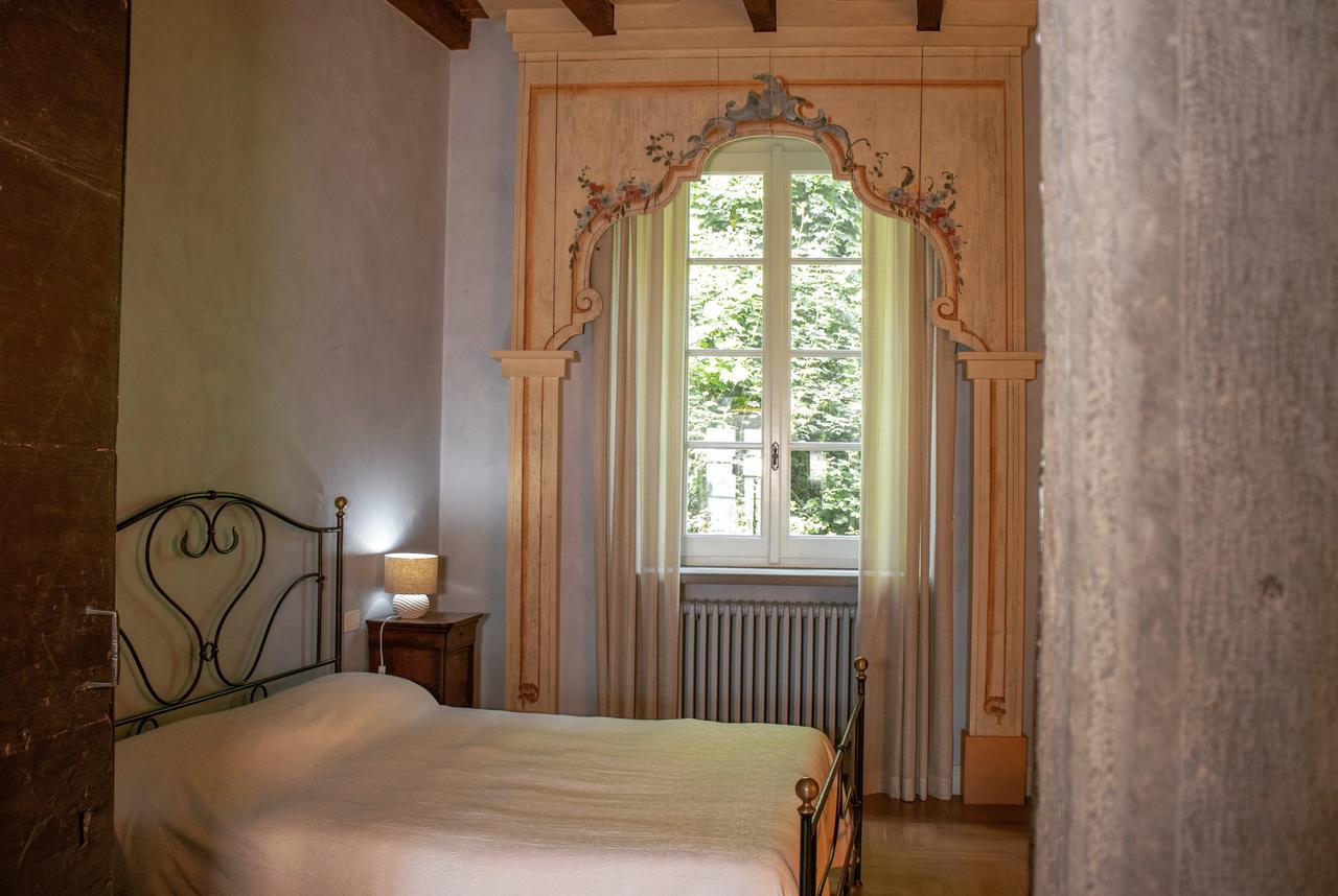 B&B Dimora Delle Donnole Bergamo Alta Exterior photo